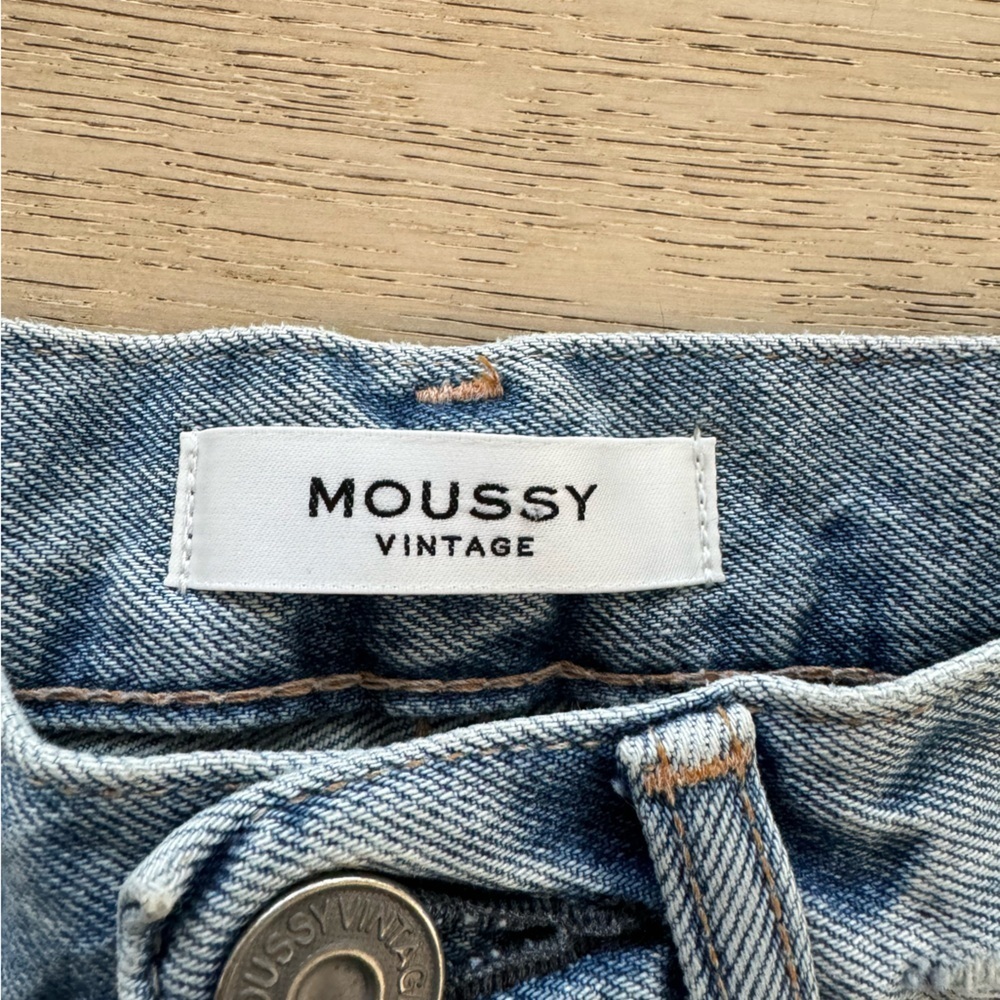 Moussy Vintage MV Mathews High Rise Distressed Cut-Off Jean Shorts Size 25 new - Picture 6 of 7